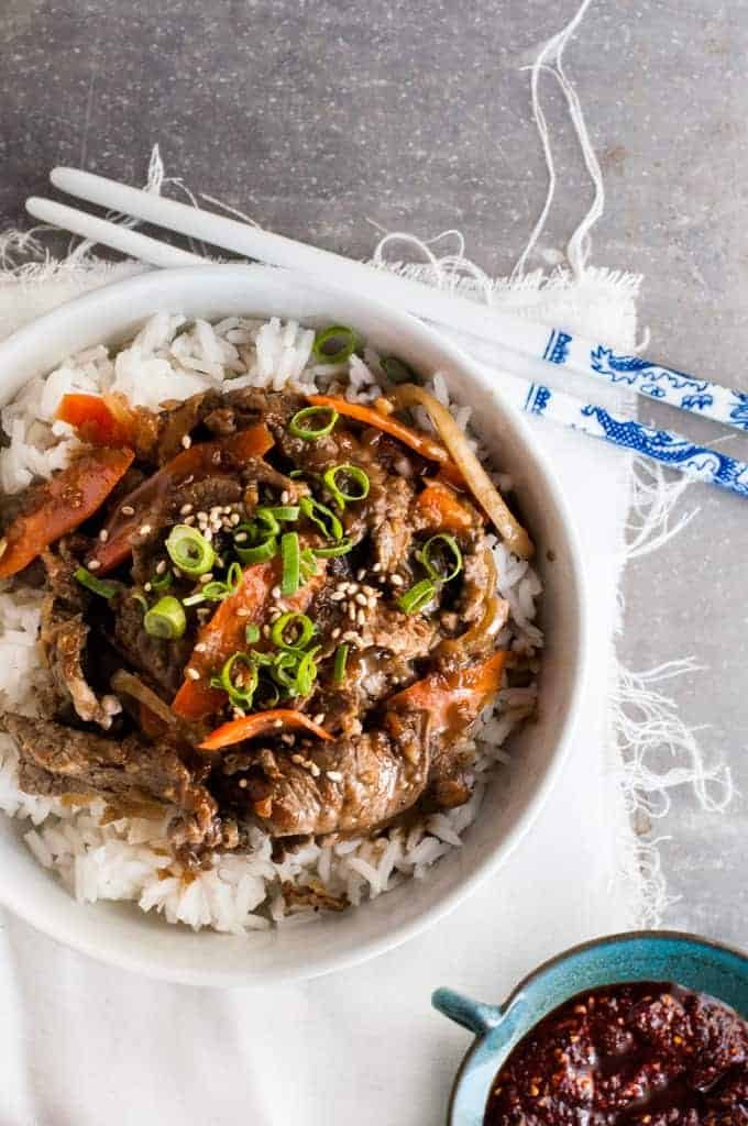 Korean Beef Bowl (Bulgogi - Korean BBQ Beef) - easy to make with ingredients from the supermarket. Great marinade!