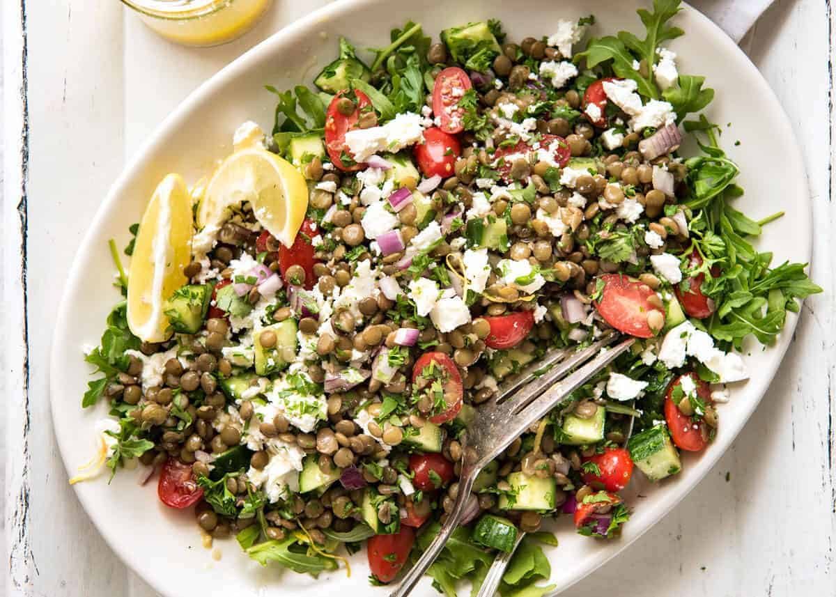 Can't-Stop-Eating-It Lentil Salad! Secret: Cook lentils in a simple flavoured broth or marinated canned lentils. recipetineats.com