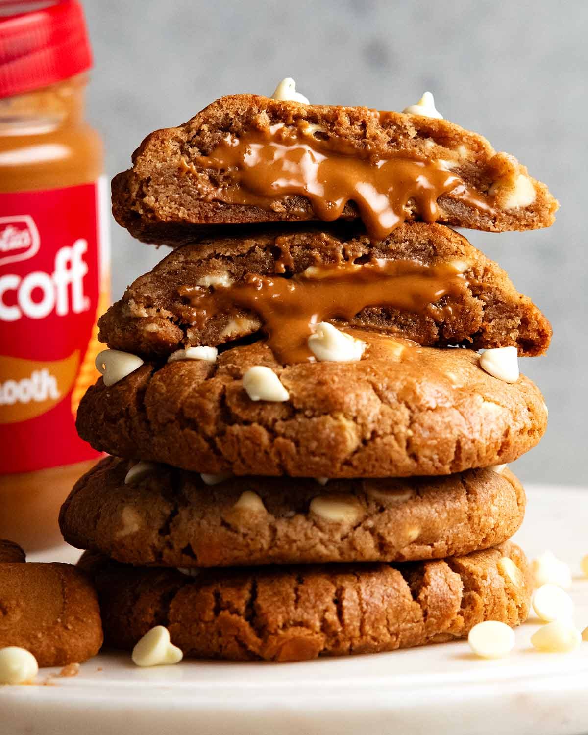 Biscoff stuffed cookies