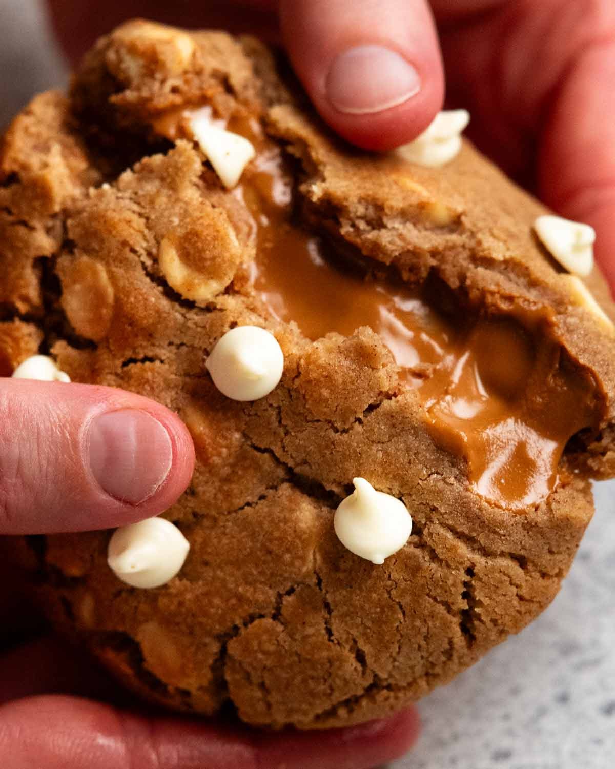 Biscoff stuffed cookies