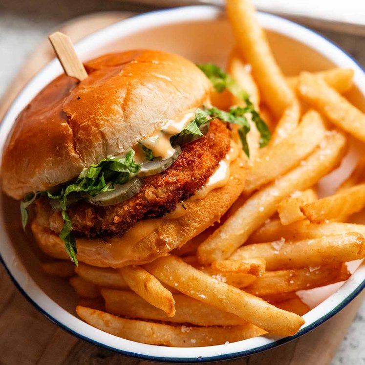 Crispy prawn burgers (Shrimp burgers)