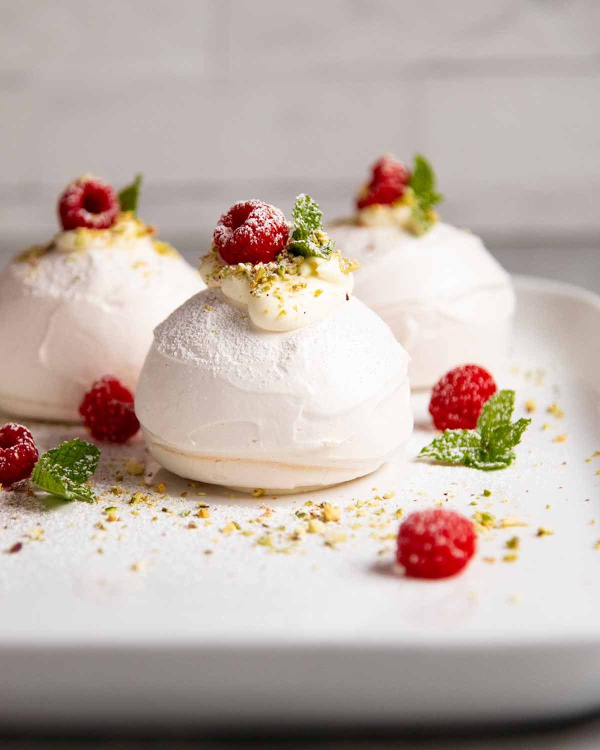 Pavlova Bombs