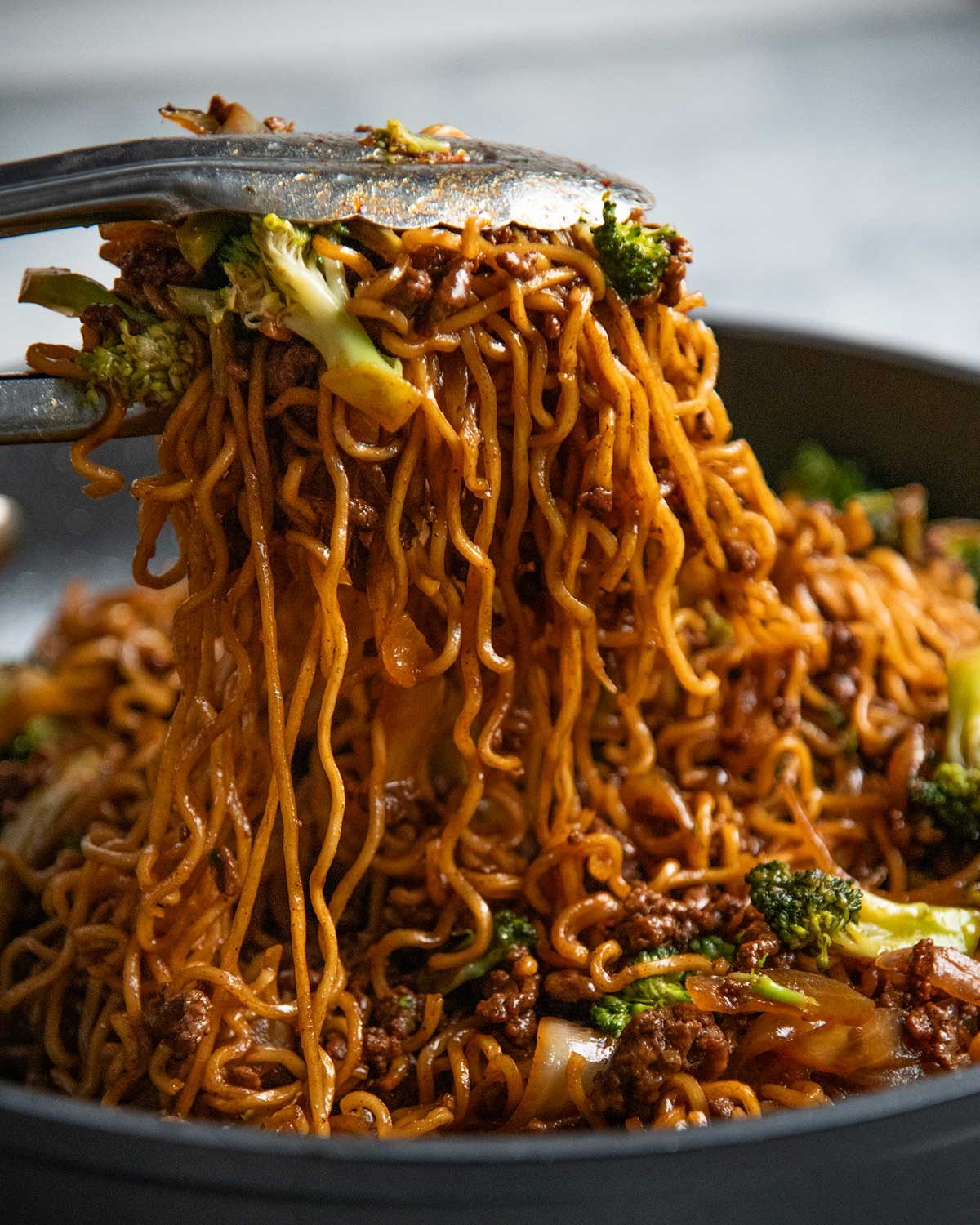 One Pan Mongolian Beef Noodles with Broccoli